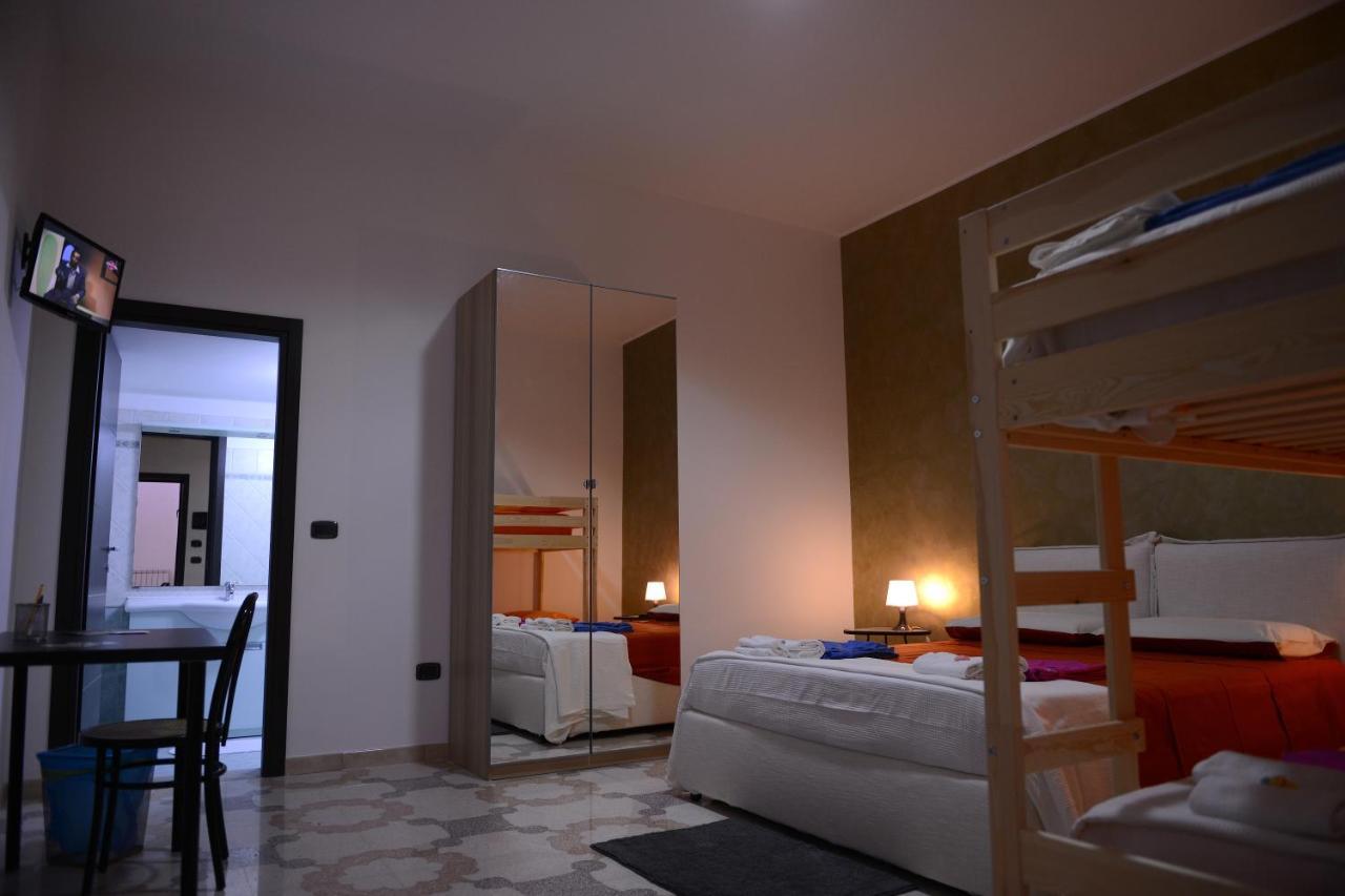 Bed & Breakfast "Mazzini" Leverano Exterior foto
