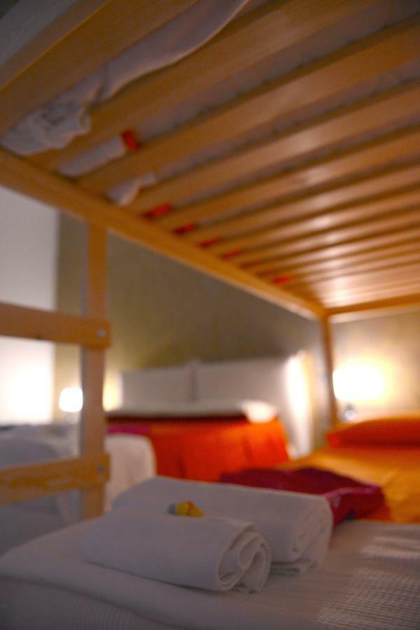 Bed & Breakfast "Mazzini" Leverano Exterior foto